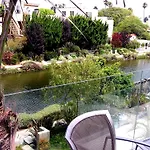 Venice Canals Contemporary, Unique Wildlife, Amazing Reviews